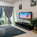 Izz Homestay Musliim